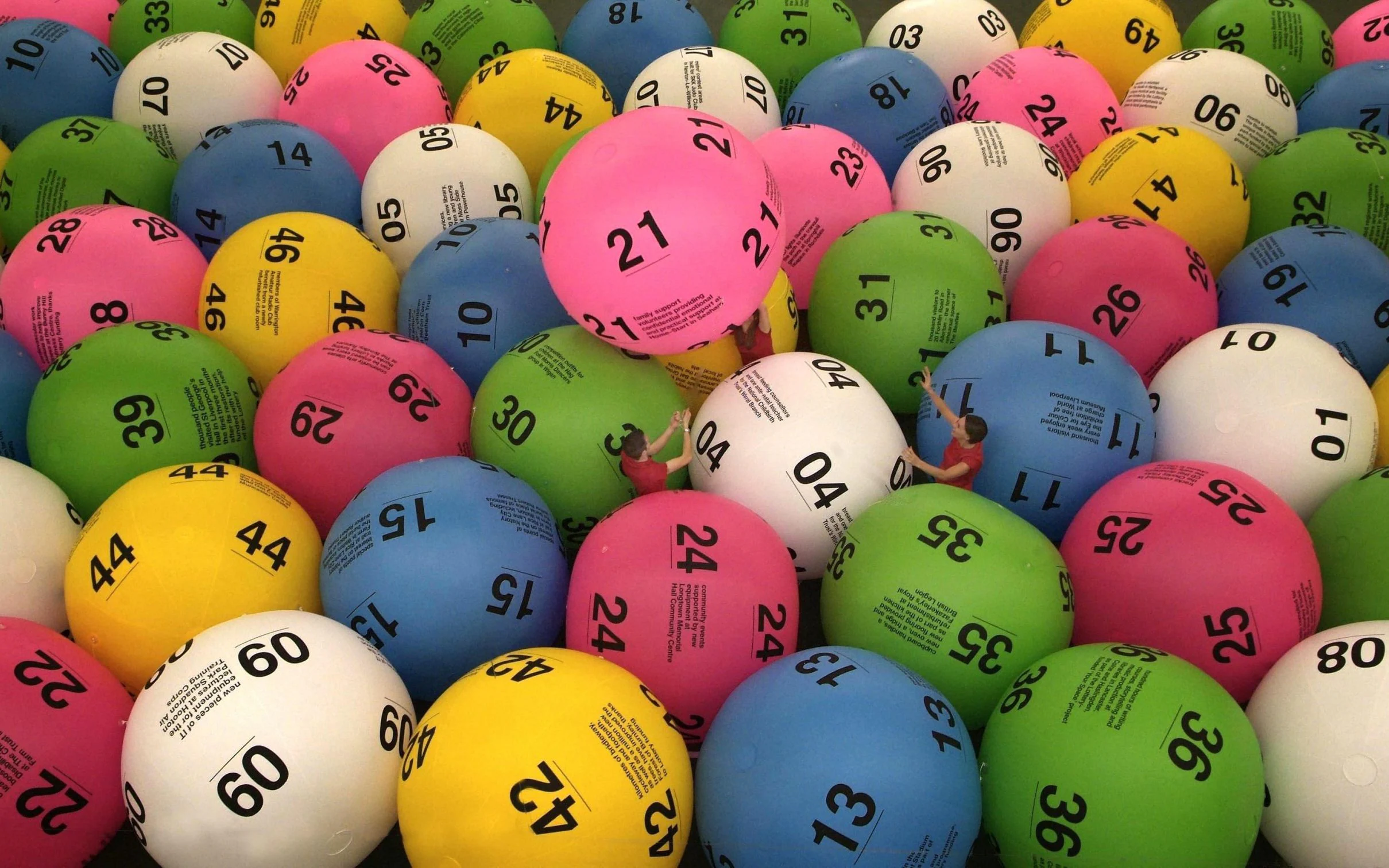 How to Pick Lottery Numbers – Is There a Strategy?